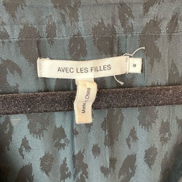 Avec Les Filles Gray Long Sleeve Studded Dress, size M - EUC - Picture 6 of 12